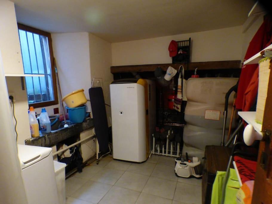 Maison Familiale Pour 8 Saint-Aventin Exteriér fotografie